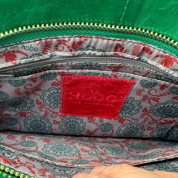 HOBO Intl. Leather Vintage Green Shoulder bag - Picture 6 of 12